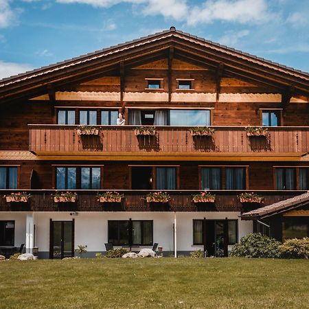 Hotel Chalet Bergblick Aeschi Bei Spiez Exterior foto